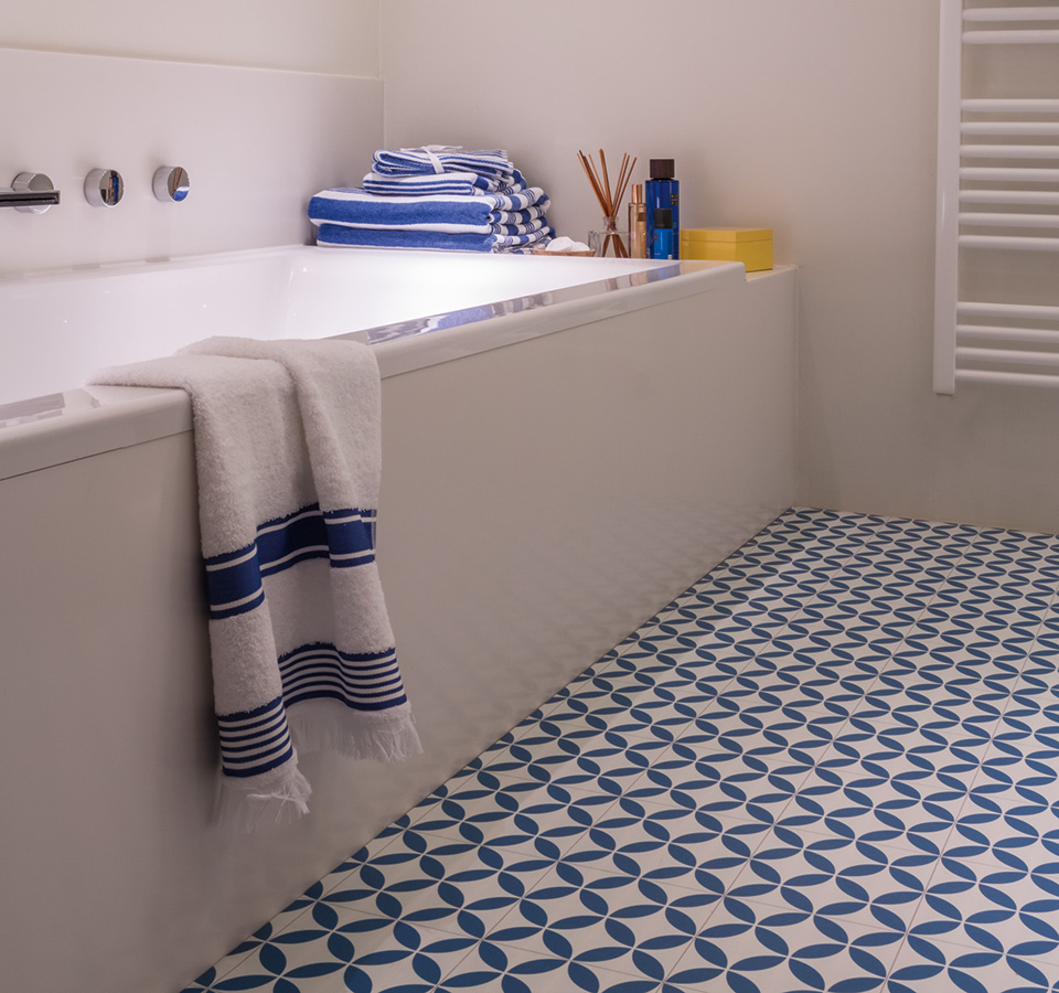 Ronda Blue Sheet Vinyl Flooring 2M Wide: £16 per m2 (960 x 900 Pixel)